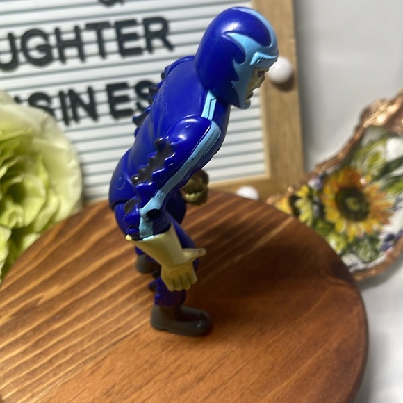 Scooby Doo Ghost Phantom Racer 5" Action Figure Ghost Monster Hanna Barbera Blue - Picture 5 of 5